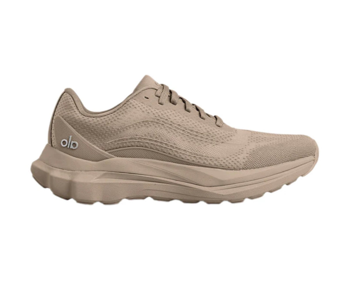 Alo Runner Gravel