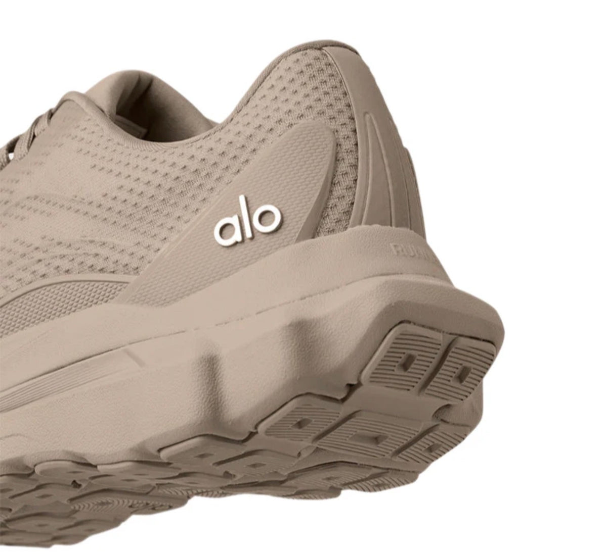 Alo Runner Gravel