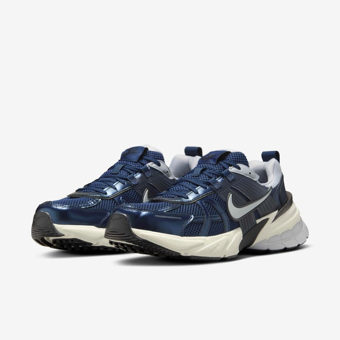 Nike V2k Run Obsidian Wolf Gray